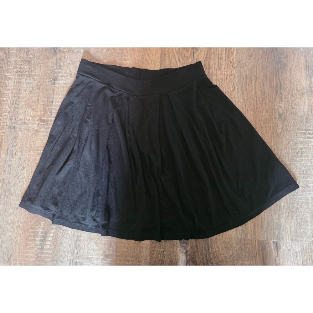 Asos Black Soft Pleated Pull On Mini Skirt size 6 GUC Classic
